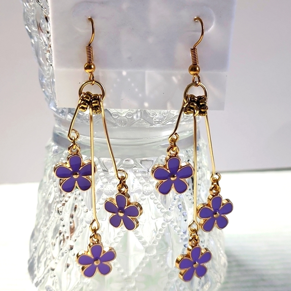 Purple Dangle Earrings! - Picture 1 of 2